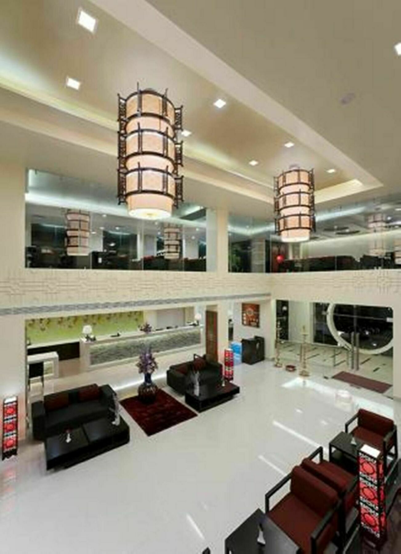Sara Regency Hotel Kumbakonam Bagian luar foto